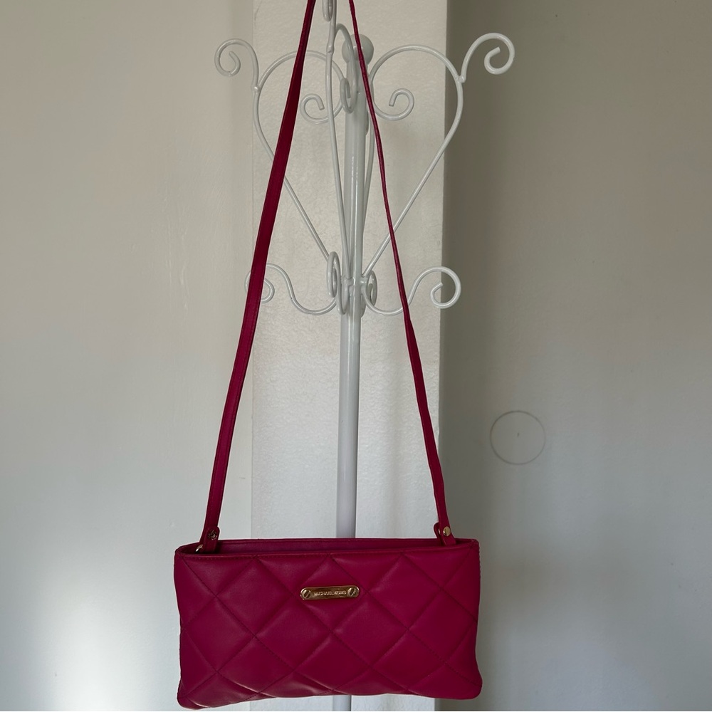 Michael Kors pink B1203 shoulder bag.